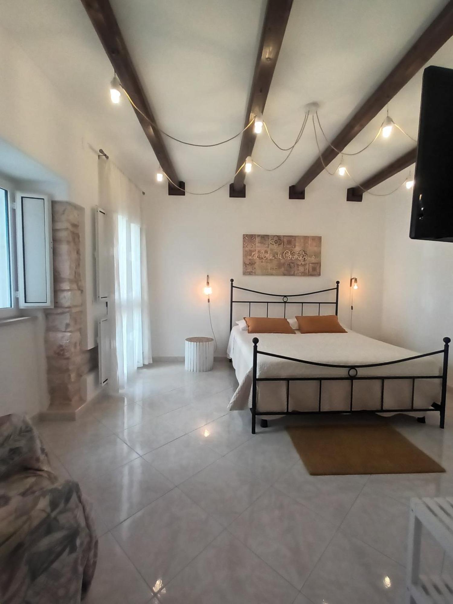 Antiche Mura Apartments"Cielo Di Puglia" -2 Matrimoniali, Cucina E Terrazzo Turi Eksteriør bilde